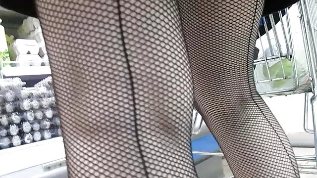 Sexe pas d'inscription  Ce professeur gris a convaincu un jeune étudiant d'avoir un video de sexe amateur gratuit professeur de se