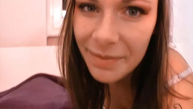 Sexe pas d'inscription  Passionné video film pornographie blonde stimule son trou dans son beau cul