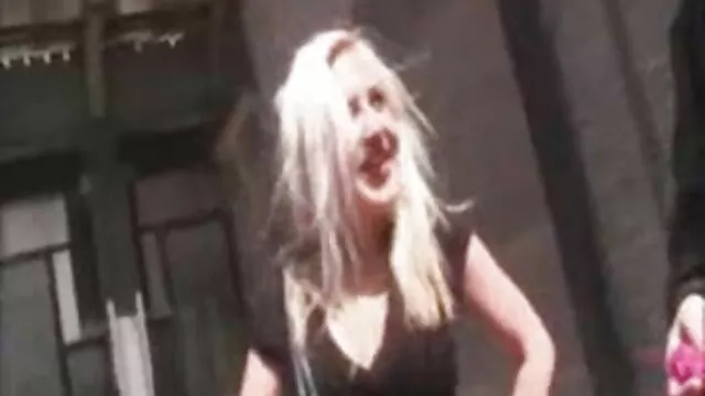 Sexe pas d'inscription  Le garçon xxx video tukif s'est plaint à sa mère qu'elle était encore vierge