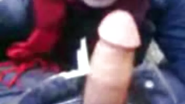 Sexe pas d'inscription  Trio était sur un lit doux avec une video x anal gratuit bite dure plaisir
