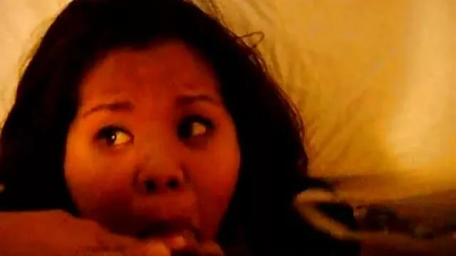 Sexe pas d'inscription  Je lui ai donné une grosse bite à sucer telecharger gratuitement video porno puis à baiser