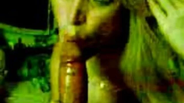 Sexe pas d'inscription  Cruel video gratuite gros sein lesbienne amusant